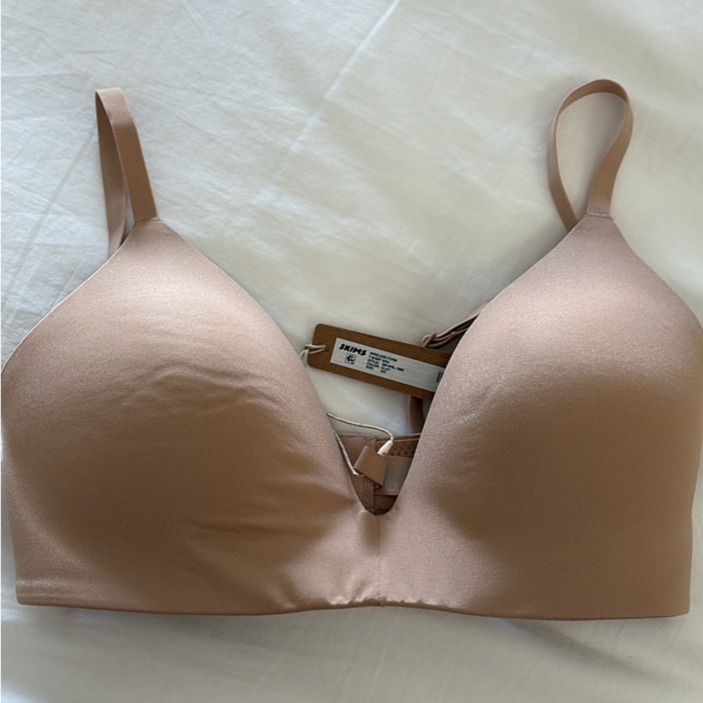 SKIMS Wireless Bra